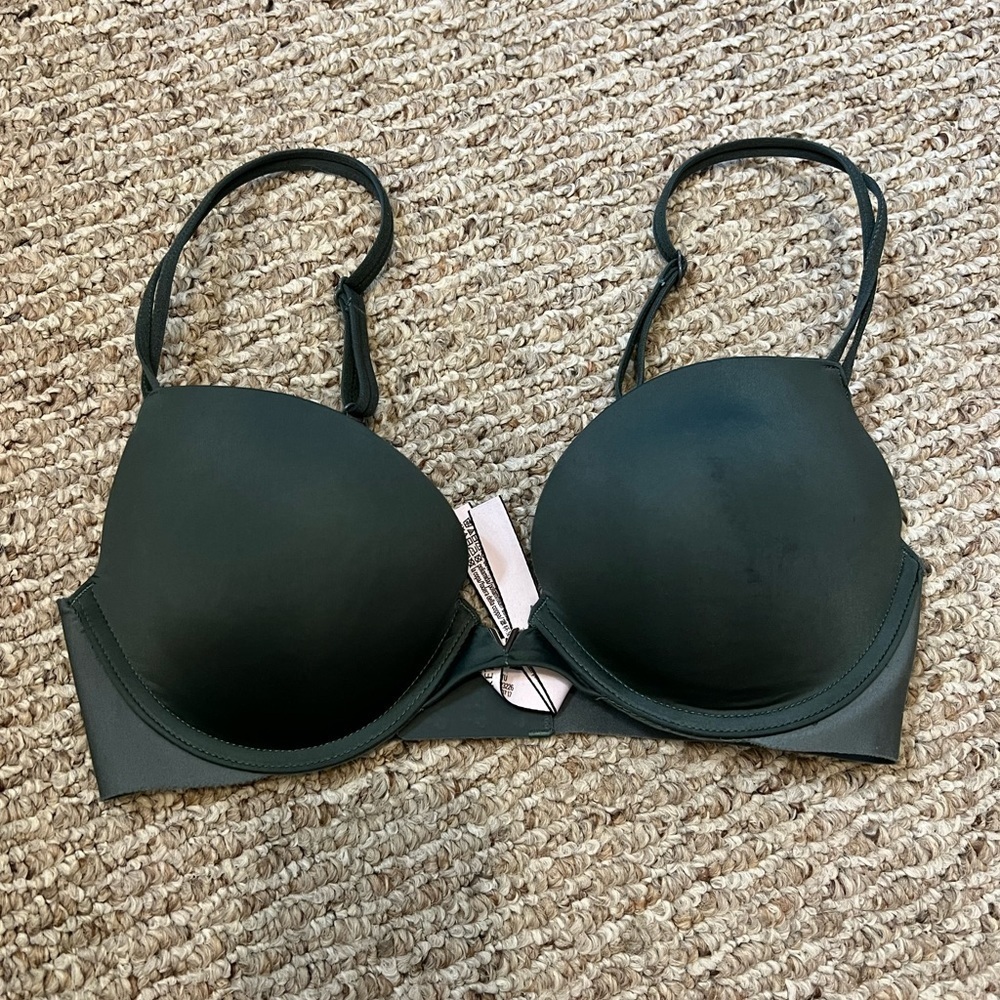 Victoria secret push-up bra